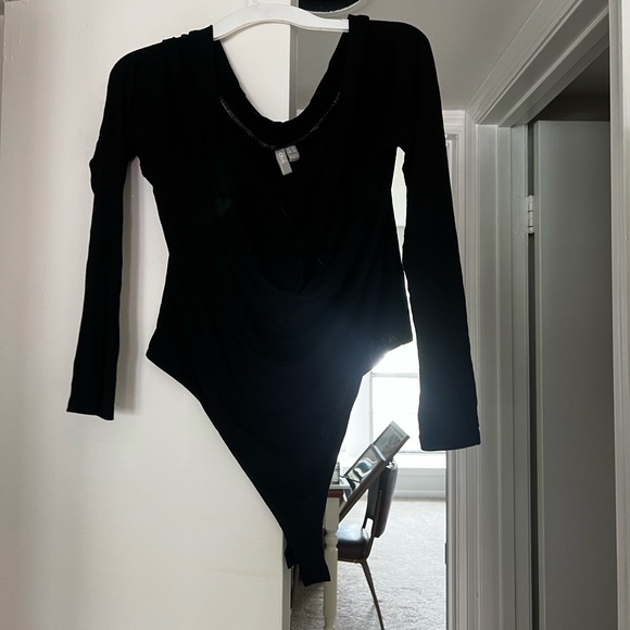 ASOS Plus Size Black Wrap V-Neck Long Sleeve Body Suit - Picture 1 of 3